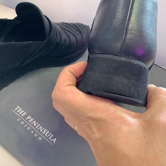 LD Tuttle “Black Running Sneakers” - Picture 11 of 13